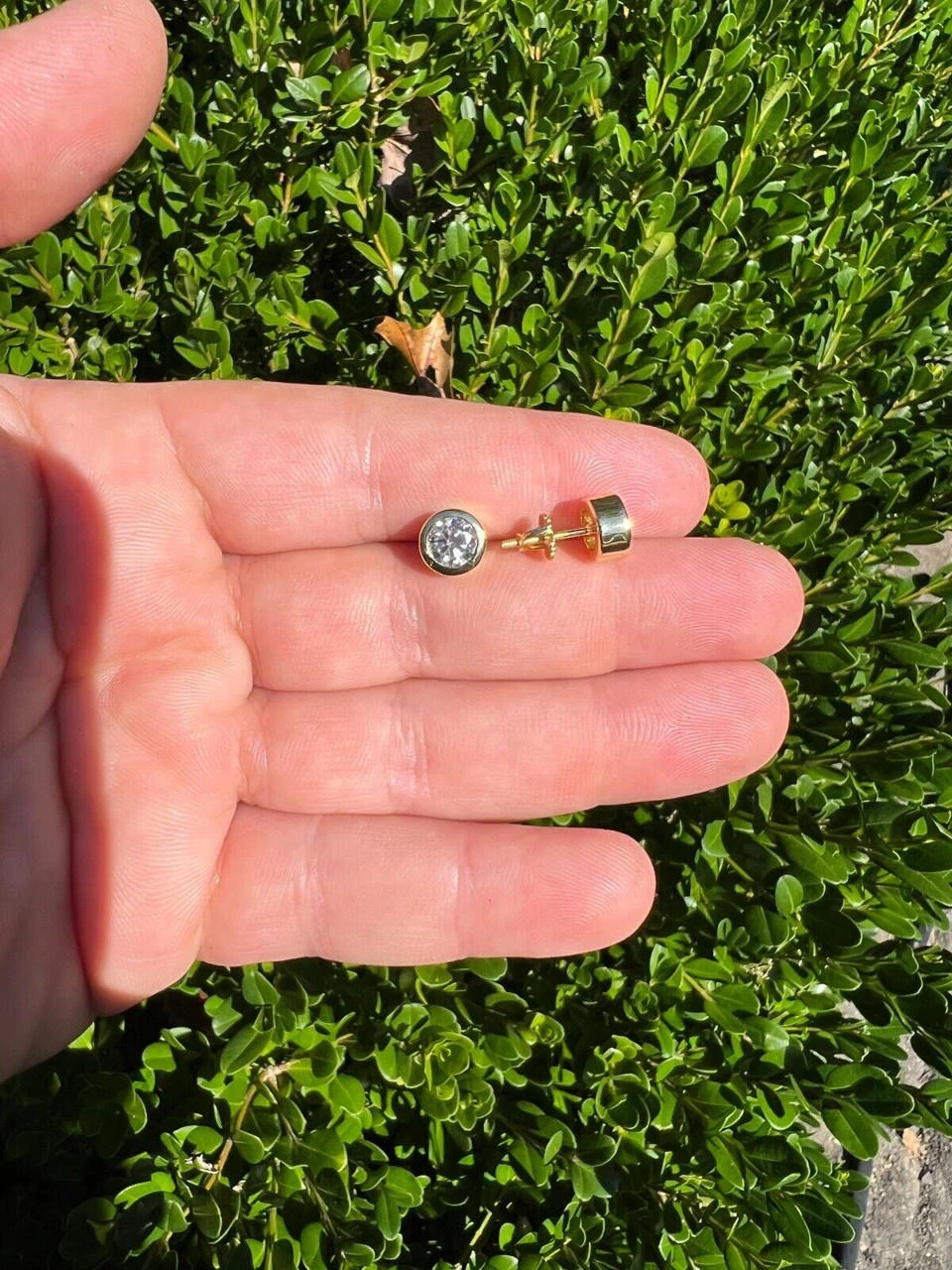 Real Moissanite Bezel Stud Earrings 14k Gold Plated 925 Silver Mens Ladies Iced 12 Real Moissanite Bezel Stud Earrings 14k Gold Plated 925 Silver Mens Ladies Iced - Image 10