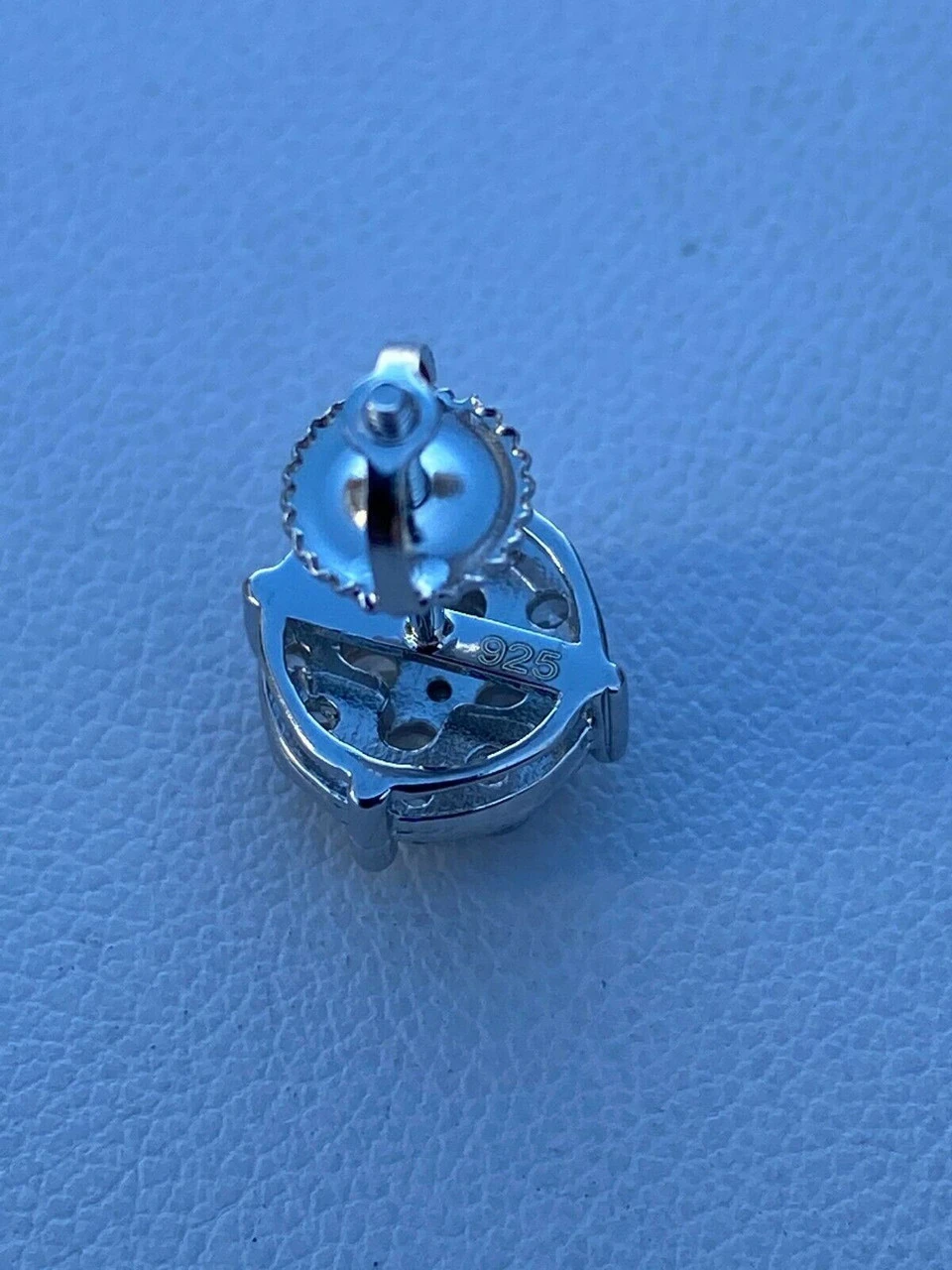 Real MOISSANITE Iced Hip Hop Mens Earrings Cluster Round Studs Pass Diamond Test 12 Real MOISSANITE Iced Hip Hop Mens Earrings Cluster Round Studs Pass Diamond Test - Image 10