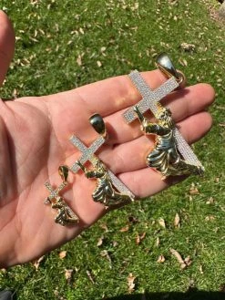 Real MOISSANITE Jesus Carrying Cross Pendant Iced Necklace 14k Gold & 925 Silver -Harlem Bling Shop harlembling real moissanite jesus carrying cross pendant iced necklace 14k gold and 925 silver 94762.1698463902
