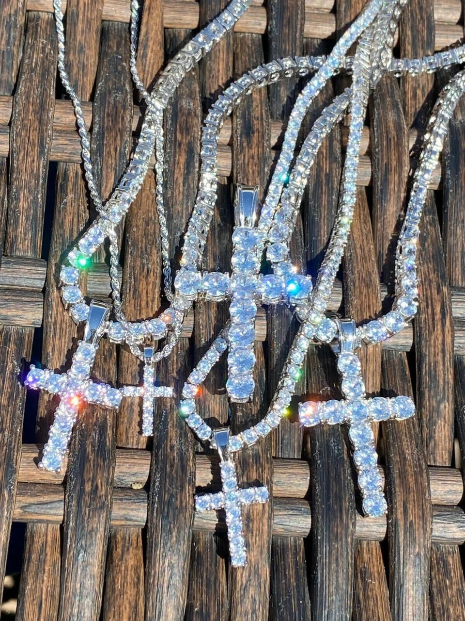 Real MOISSANITE Solid 10k White Gold Iced Tennis Cross Pendant Necklace 5 Sizes 9 Real MOISSANITE Solid 10k White Gold Iced Tennis Cross Pendant Necklace 5 Sizes - Image 7