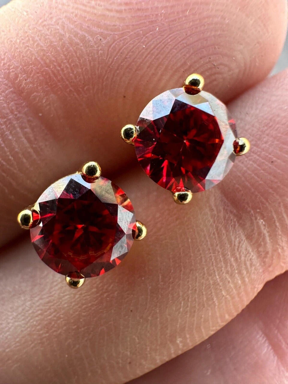Real Ruby Red Moissanite Screwback Stud Earrings 14k Gold Over 925 Silver 3-8mm 6 Real Ruby Red Moissanite Screwback Stud Earrings 14k Gold Over 925 Silver 3-8mm - Image 4