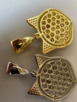 Real Solid 925 Silver Hip Hop Cat Heart Love Emoji Pendant Necklace Iced Gold -Harlem Bling Shop harlembling real solid 925 silver hip hop cat heart love emoji pendant necklace iced gold 70399.1664394904