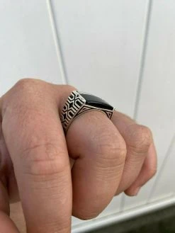 Real Solid 925 Sterling Silver Black Onyx Green Or Red Agate Men's Stone Ring 22 Real Solid 925 Sterling Silver Black Onyx Green Or Red Agate Men's Stone Ring -Harlem Bling Shop harlembling real solid 925 sterling silver black onyx green or red agate mens stone ring 90503.1664391795