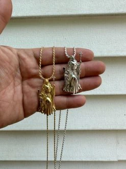 Santa Muerte Grim Reaper Death Pendant W. AK47 925 Silver / Gold Plated Necklace 34 Santa Muerte Grim Reaper Death Pendant W. AK47 925 Silver / Gold Plated Necklace -Harlem Bling Shop harlembling santa muerte grim reaper death pendant w ak47 925 silver gold plated necklace 06616.1685569014