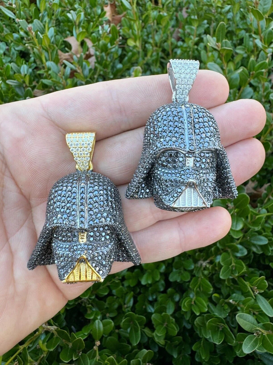 SERIES 4: Limited Edition Moissanite Star Wars "Mask" Pendant Harlembling X Darth Vader 16 SERIES 4: Limited Edition Moissanite Star Wars "Mask" Pendant Harlembling X Darth Vader - Image 14