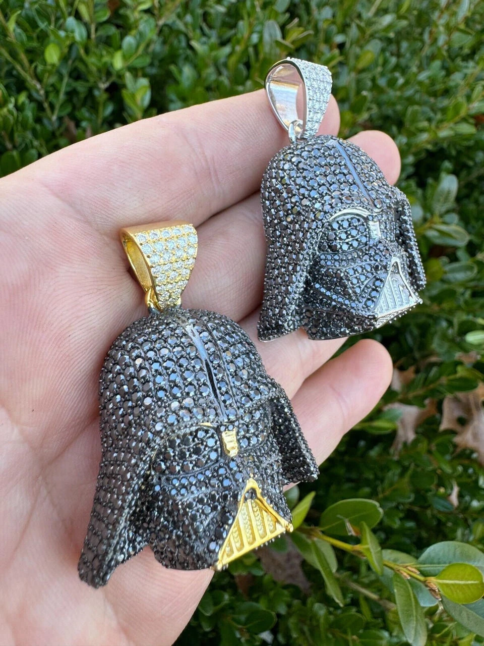 SERIES 4: Limited Edition Moissanite Star Wars "Mask" Pendant Harlembling X Darth Vader 12 SERIES 4: Limited Edition Moissanite Star Wars "Mask" Pendant Harlembling X Darth Vader - Image 10