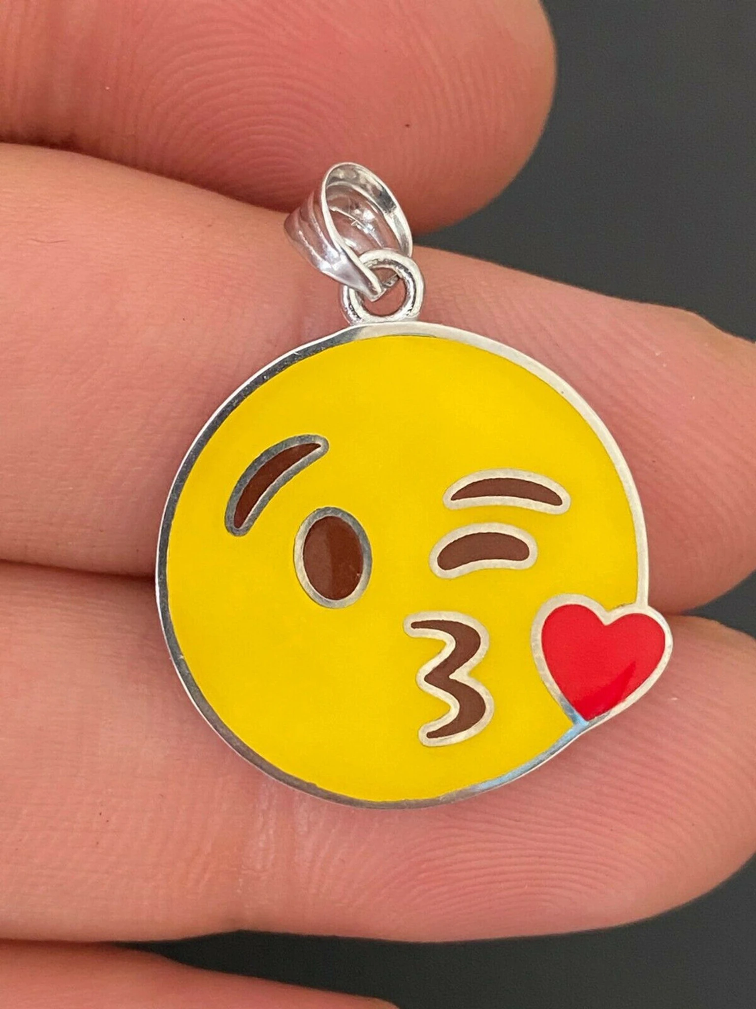 Smiley Blow Kiss Love Emoji Solid 925 Sterling Silver 1" Pendant For Necklace 3 Smiley Blow Kiss Love Emoji Solid 925 Sterling Silver 1" Pendant For Necklace