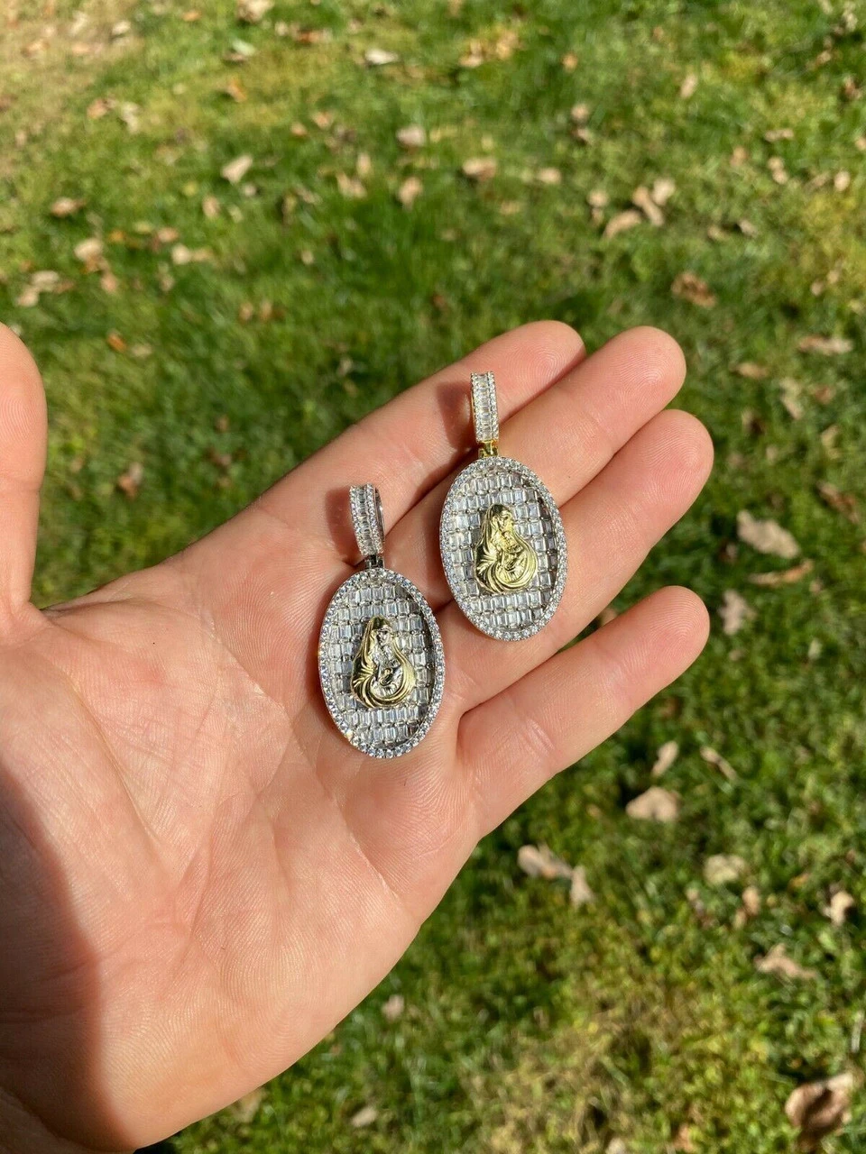 Solid 925 Silver & 14k Gold Virgin Mary Iced Diamond Medallion Pendant Necklace 13 Solid 925 Silver & 14k Gold Virgin Mary Iced Diamond Medallion Pendant Necklace - Image 11