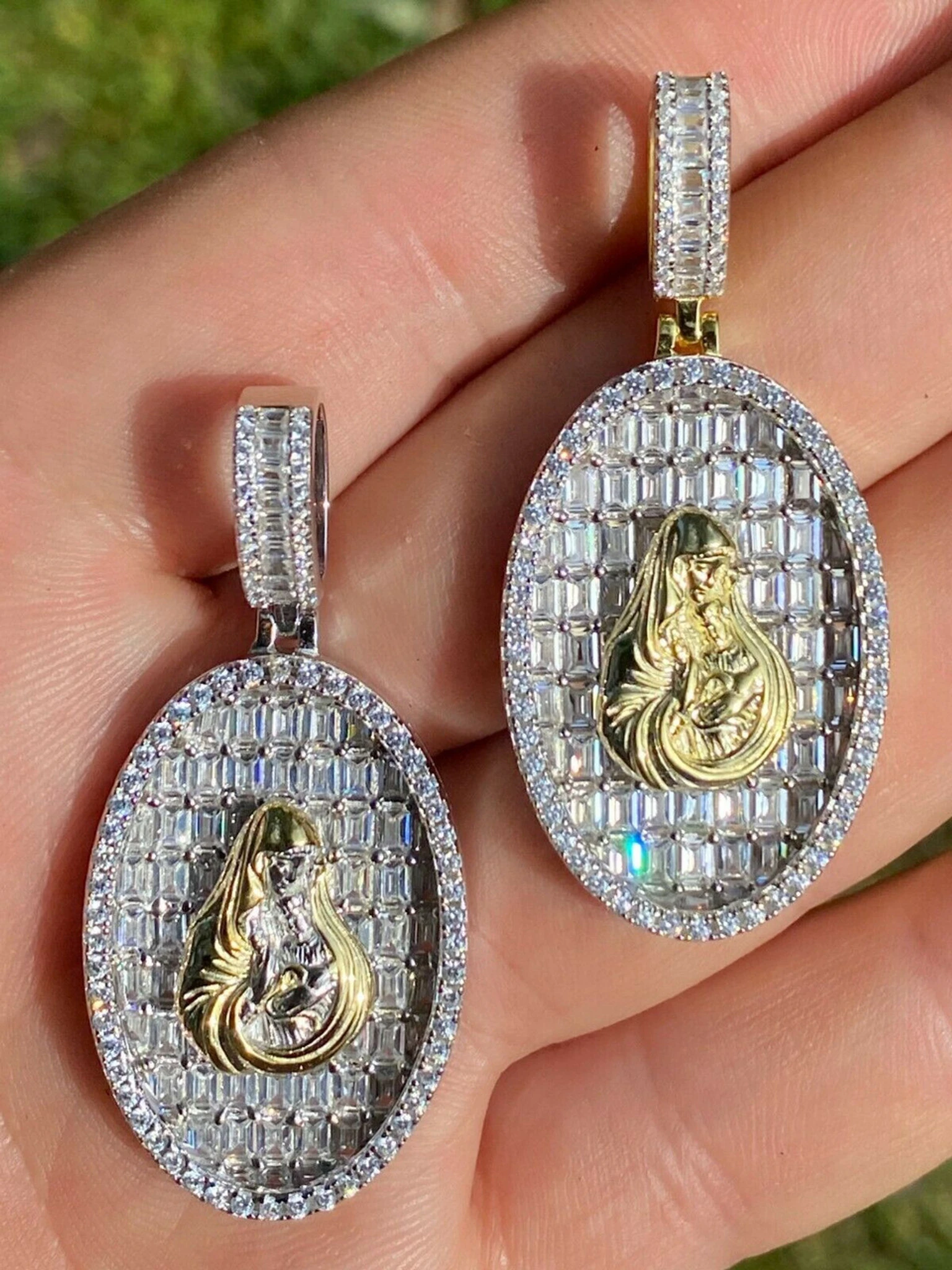 Solid 925 Silver & 14k Gold Virgin Mary Iced Diamond Medallion Pendant Necklace 3 Solid 925 Silver & 14k Gold Virgin Mary Iced Diamond Medallion Pendant Necklace