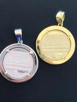 Solid 925 Silver Men's Jesus Last Supper Reversible Coin Medallion Pendant Italy -Harlem Bling Shop harlembling solid 925 silver mens jesus last supper reversible coin medallion pendant italy 36905.1665669376