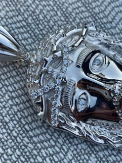 Solid 925 Sterling Silver Jesus Pendant 19 Solid 925 Sterling Silver Jesus Pendant -Harlem Bling Shop harlembling solid 925 sterling silver jesus pendant 17850.1664379202