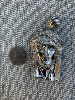 Solid 925 Sterling Silver Jesus Pendant 24 Solid 925 Sterling Silver Jesus Pendant -Harlem Bling Shop harlembling solid 925 sterling silver jesus pendant 40668.1664396756