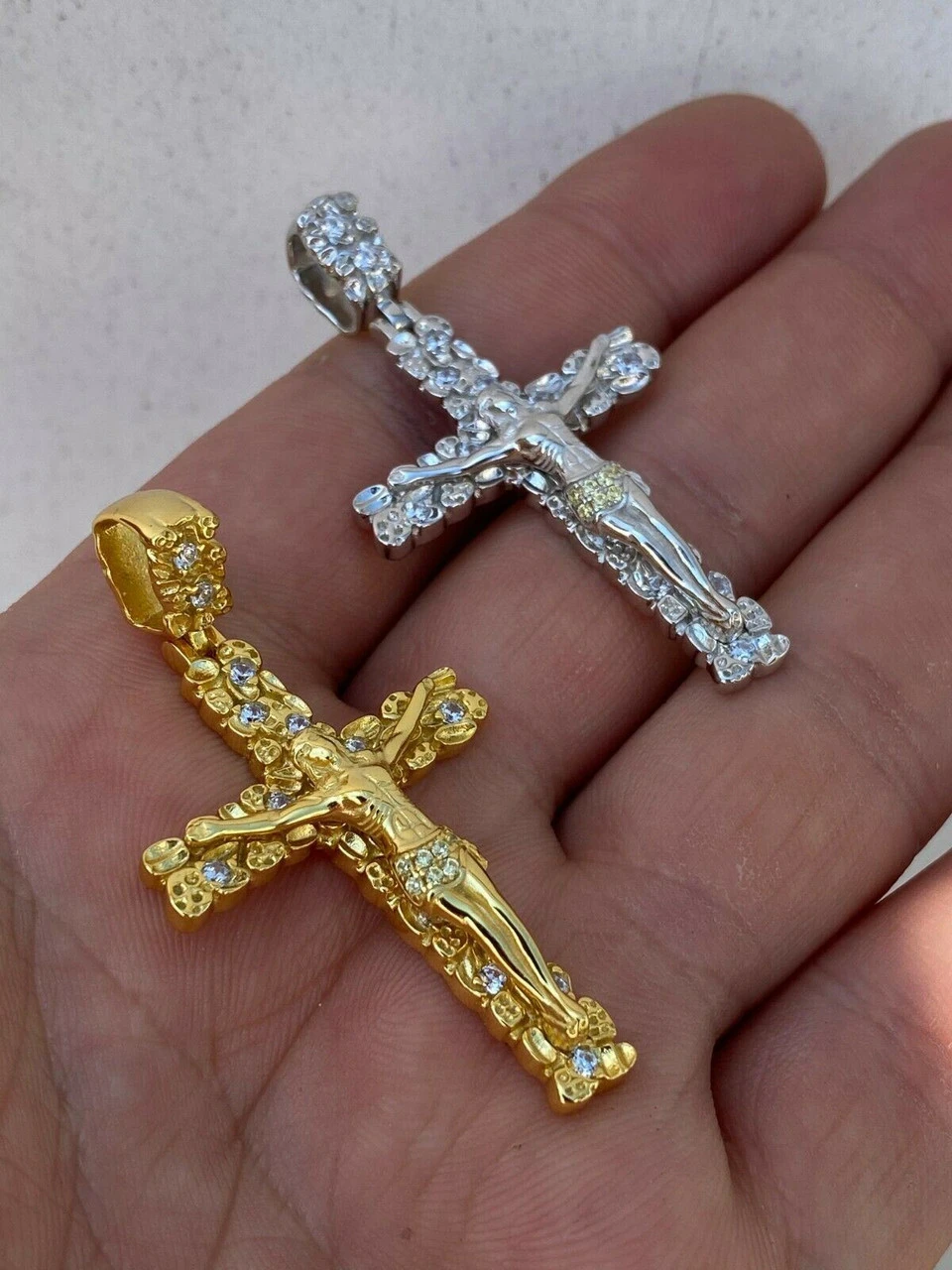 Solid 925 Sterling Silver Mens Nugget Cross Jesus On Crucifix Pendant Iced Gold 5 Solid 925 Sterling Silver Mens Nugget Cross Jesus On Crucifix Pendant Iced Gold - Image 3