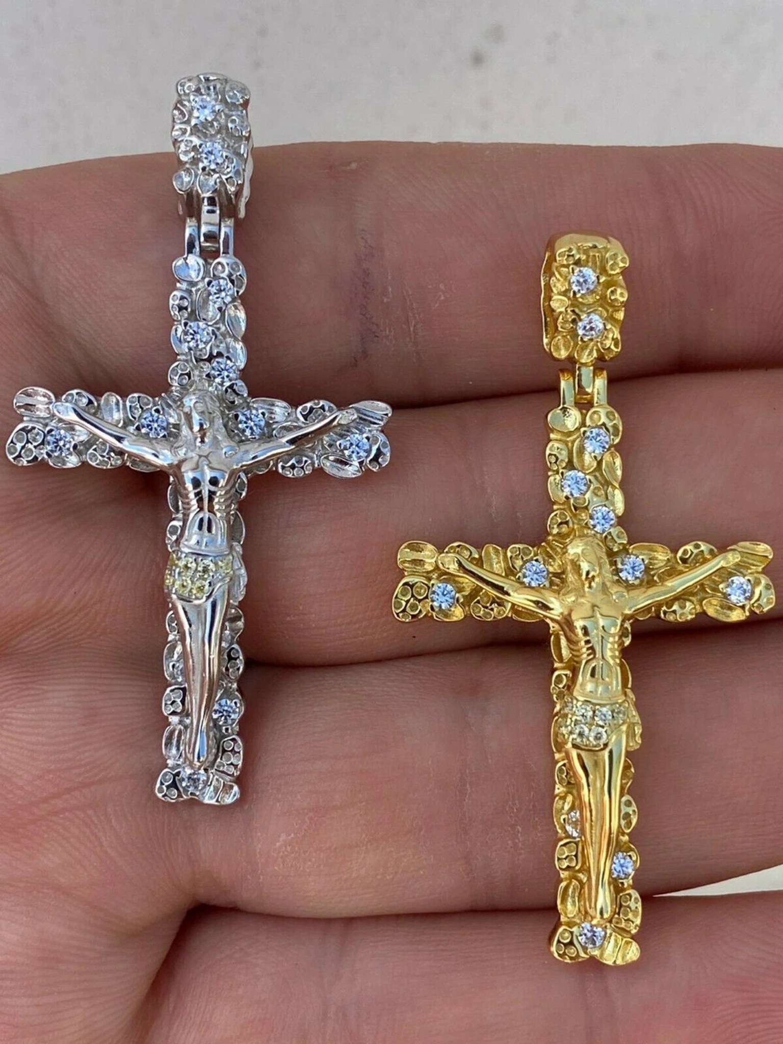 Solid 925 Sterling Silver Mens Nugget Cross Jesus On Crucifix Pendant Iced Gold 3 Solid 925 Sterling Silver Mens Nugget Cross Jesus On Crucifix Pendant Iced Gold