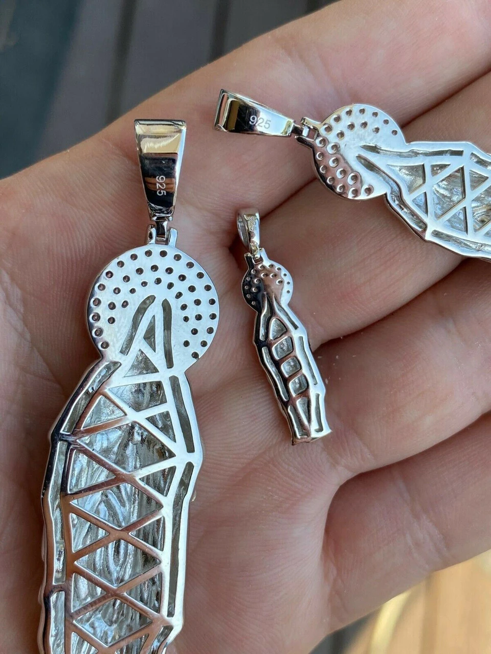 Solid 925 Sterling Silver - Virgin Mary Pendant Iced Necklace Virgin Guadalupe 10 Solid 925 Sterling Silver - Virgin Mary Pendant Iced Necklace Virgin Guadalupe - Image 8