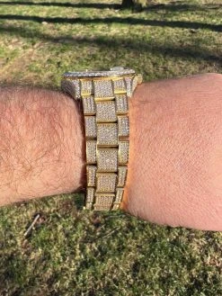 16ct MOISSANITE Mens 14k Gold Over Stainless Watch Honeycomb Iced Arabic Dial 25 16ct MOISSANITE Mens 14k Gold Over Stainless Watch Honeycomb Iced Arabic Dial -Harlem Bling Shop hip hop 16ct moissanite mens 14k gold over stainless watch honeycomb iced arabic dial 23453.1671639728