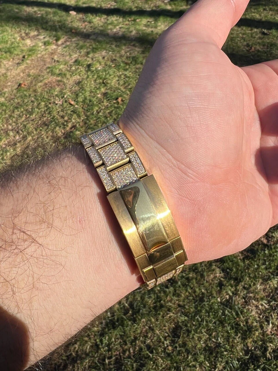 16ct MOISSANITE Mens 14k Gold Over Stainless Watch Honeycomb Iced Arabic Dial 8 16ct MOISSANITE Mens 14k Gold Over Stainless Watch Honeycomb Iced Arabic Dial - Image 6