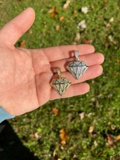 Iced Diamond Shape Bling Pendant Hip Hop Necklace 925 Silver / Gold MOISSANITE 21 Iced Diamond Shape Bling Pendant Hip Hop Necklace 925 Silver / Gold MOISSANITE -Harlem Bling Shop hip hop iced diamond shape bling pendant hip hop necklace 925 silver gold moissanite 35321.1664378653