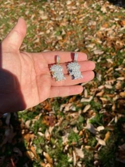 Moissanite Iced Bust Down 2.5ct Jesus Face Pendant Pass Diamond Test Silver Gold 22 Moissanite Iced Bust Down 2.5ct Jesus Face Pendant Pass Diamond Test Silver Gold -Harlem Bling Shop hip hop moissanite iced bust down 2.5ct jesus face pendant pass diamond test silver gold 55564.1664361504