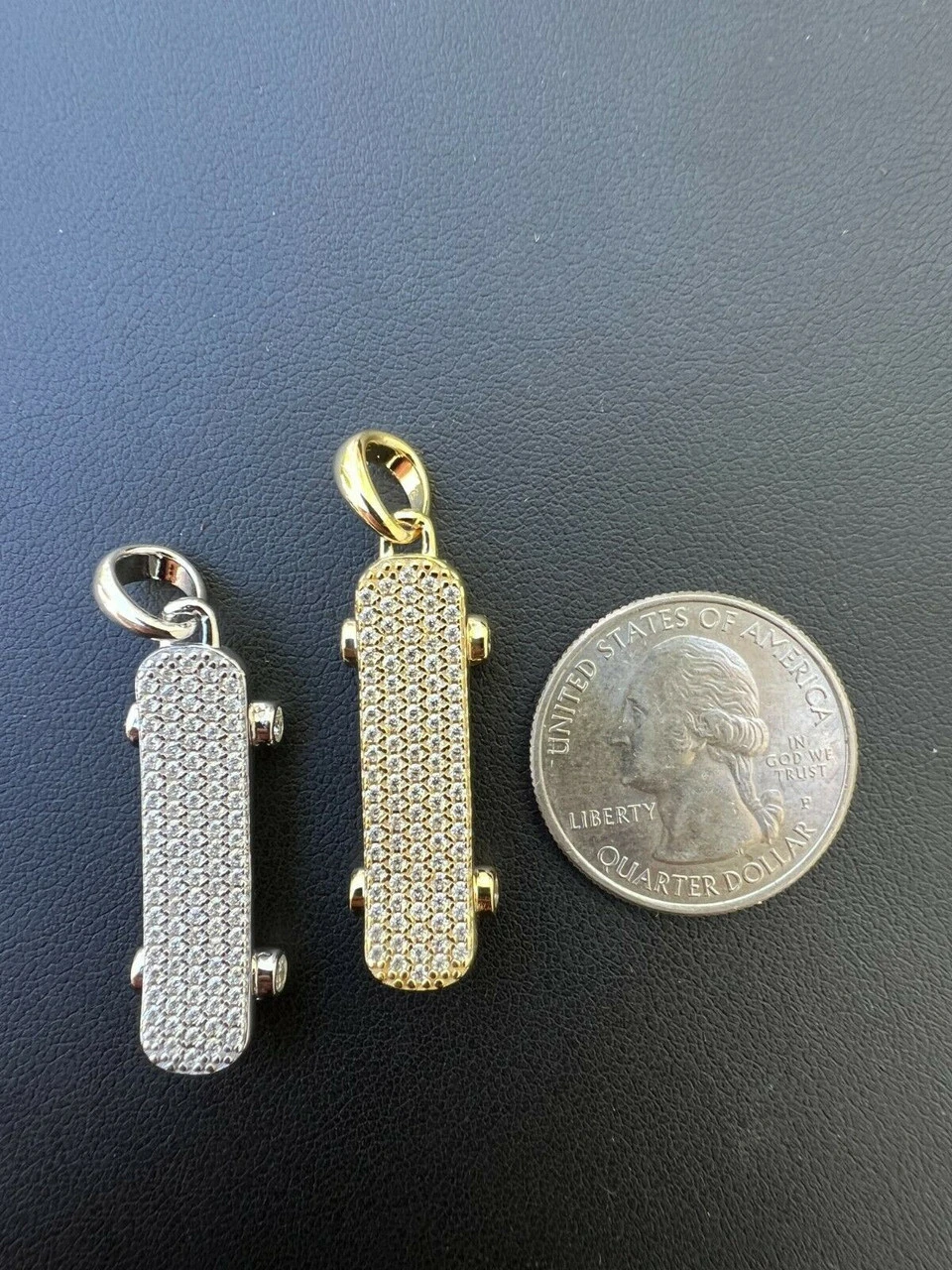 MOISSANITE Iced Silver Skateboard Pendant Hip Hop Gold Necklace Pass Diamond Test 9 MOISSANITE Iced Silver Skateboard Pendant Hip Hop Gold Necklace Pass Diamond Test - Image 7