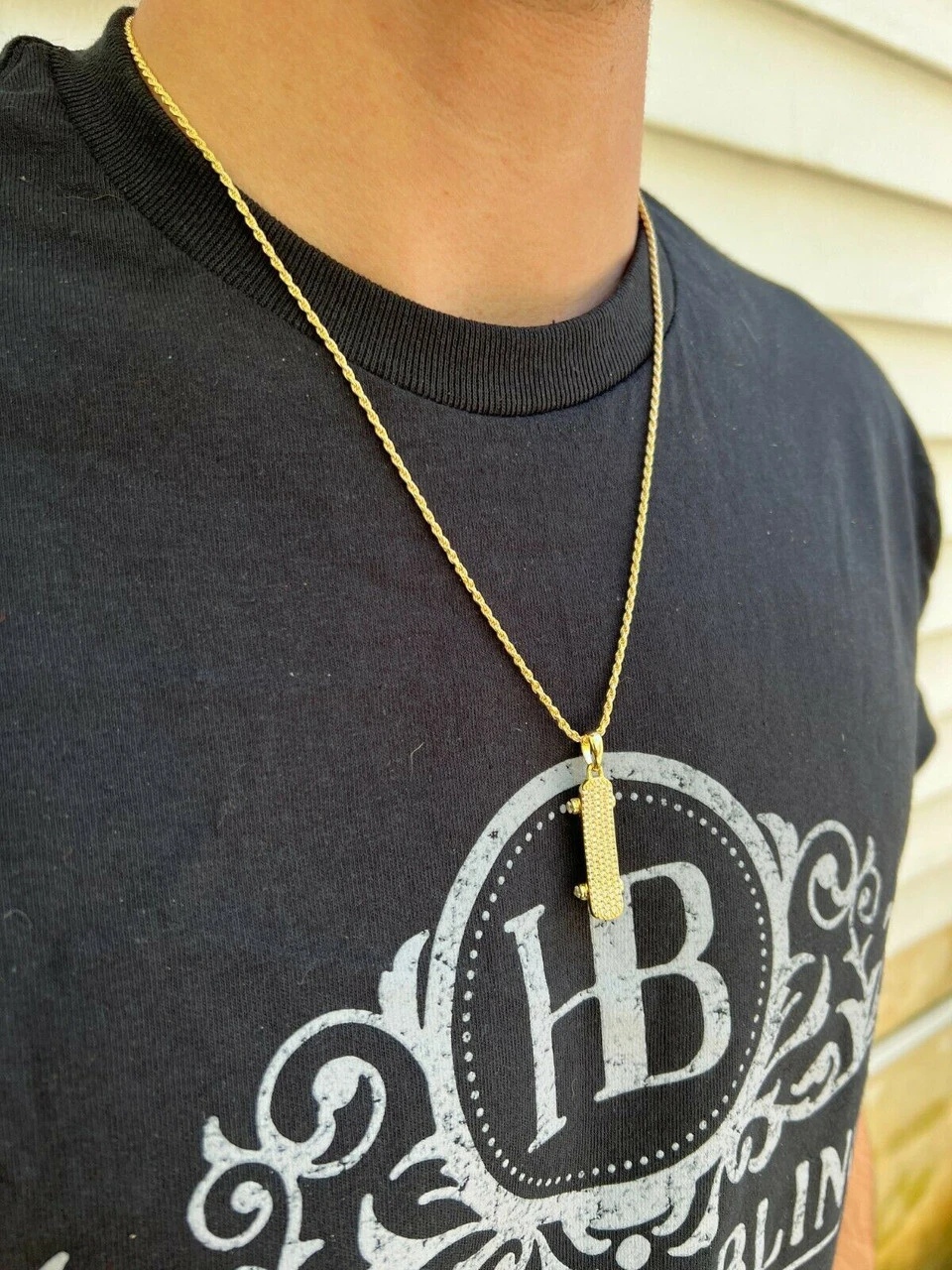 MOISSANITE Iced Silver Skateboard Pendant Hip Hop Gold Necklace Pass Diamond Test 8 MOISSANITE Iced Silver Skateboard Pendant Hip Hop Gold Necklace Pass Diamond Test - Image 6