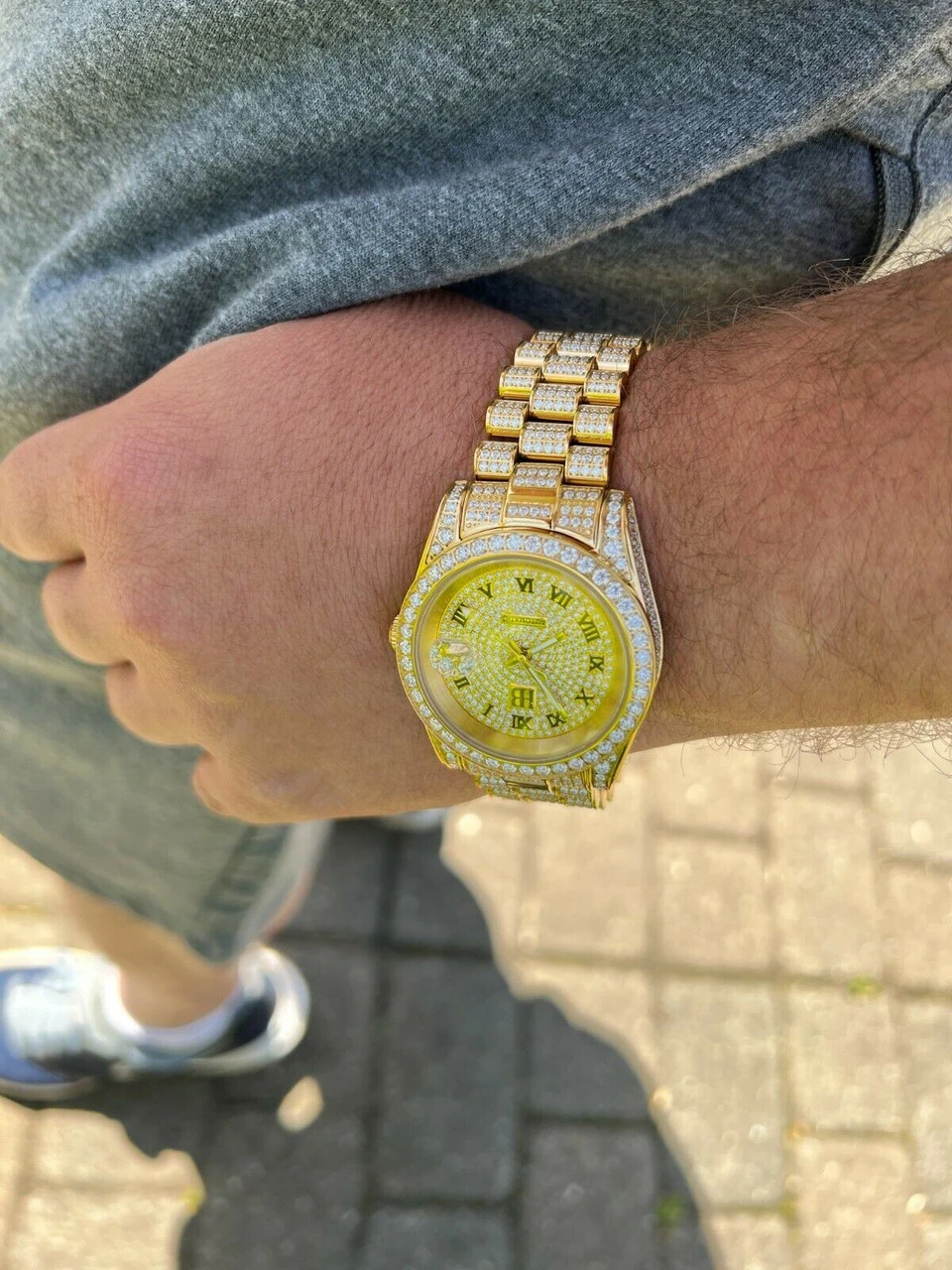 MOISSANITE Mens Presidential Automatic Watch Gold Iced Hip Hop Pass Diamond Test 13 MOISSANITE Mens Presidential Automatic Watch Gold Iced Hip Hop Pass Diamond Test - Image 11