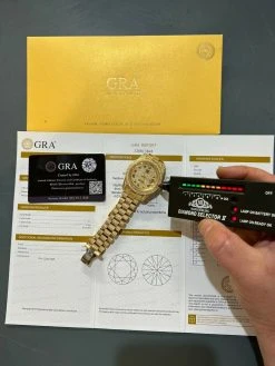 MOISSANITE Mens Presidential Automatic Watch Gold Iced Hip Hop Pass Diamond Test 25 MOISSANITE Mens Presidential Automatic Watch Gold Iced Hip Hop Pass Diamond Test -Harlem Bling Shop hip hop moissanite mens presidential automatic watch gold iced hip hop pass diamond test 02553.1664362554