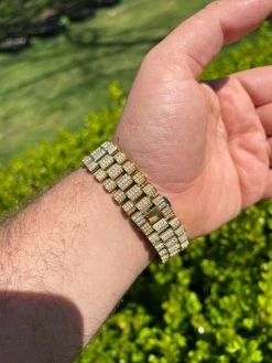 MOISSANITE Mens Presidential Automatic Watch Gold Iced Hip Hop Pass Diamond Test 17 MOISSANITE Mens Presidential Automatic Watch Gold Iced Hip Hop Pass Diamond Test -Harlem Bling Shop hip hop moissanite mens presidential automatic watch gold iced hip hop pass diamond test 98037.1664355042