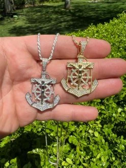 MOISSANITE Silver Gold Real Iced Jesus Anchor Crucifix Pendant Pass Diamond Test 25 MOISSANITE Silver Gold Real Iced Jesus Anchor Crucifix Pendant Pass Diamond Test -Harlem Bling Shop hip hop moissanite silver gold real iced jesus anchor crucifix pendant pass diamond test 94023.1664357394