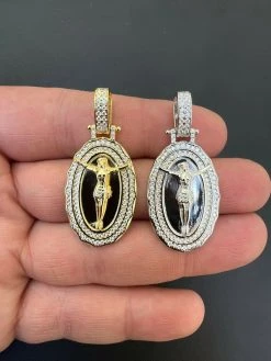 MOISSANITE Silver Gold Real Iced Jesus Oval Medallion Pendant Pass Diamond Test 16 MOISSANITE Silver Gold Real Iced Jesus Oval Medallion Pendant Pass Diamond Test -Harlem Bling Shop hip hop moissanite silver gold real iced jesus oval medallion pendant pass diamond test 74449.1664356769