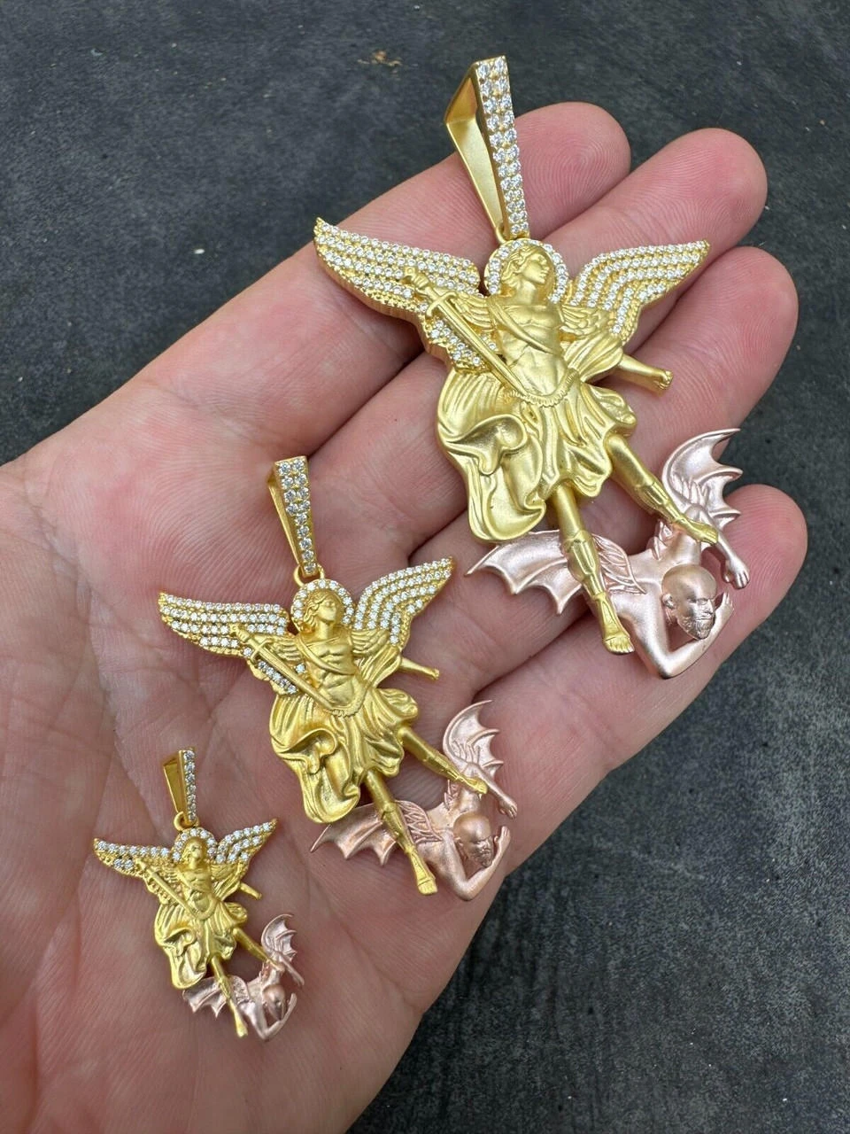 MOISSANITE St Michael & Dragon Pendant 925 Silver - Yellow & Rose Gold Iced Out 19 MOISSANITE St Michael & Dragon Pendant 925 Silver - Yellow & Rose Gold Iced Out - Image 17