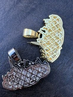 Hip Hop New York NYC Skyline Pendant Iced Diamond Real 925 Silver Gold Necklace 25 Hip Hop New York NYC Skyline Pendant Iced Diamond Real 925 Silver Gold Necklace -Harlem Bling Shop hip hop new york nyc skyline pendant iced diamond real 925 silver gold necklace 79759.1664359351