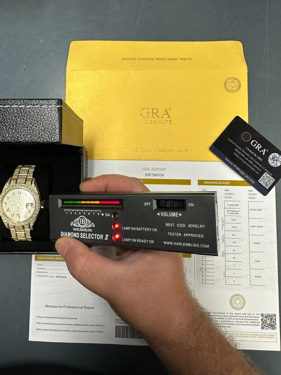 No Logo 16ct MOISSANITE Mens Gold Presidential Watch Honeycomb Iced Arabic Dial 8 No Logo 16ct MOISSANITE Mens Gold Presidential Watch Honeycomb Iced Arabic Dial - Image 6