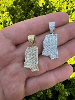 Real 925 Silver Hip Hop Mississippi Shape Pendant Iced Diamond Necklace Gold 23 Real 925 Silver Hip Hop Mississippi Shape Pendant Iced Diamond Necklace Gold -Harlem Bling Shop hip hop real 925 silver hip hop mississippi shape pendant iced diamond necklace gold 61134.1664361222