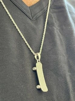 Real 925 Sterling Silver Iced Diamond Skateboard Pendant Hip Hop Gold Necklace 18 Real 925 Sterling Silver Iced Diamond Skateboard Pendant Hip Hop Gold Necklace -Harlem Bling Shop hip hop real 925 sterling silver iced diamond skateboard pendant hip hop gold necklace 70376.1664394602