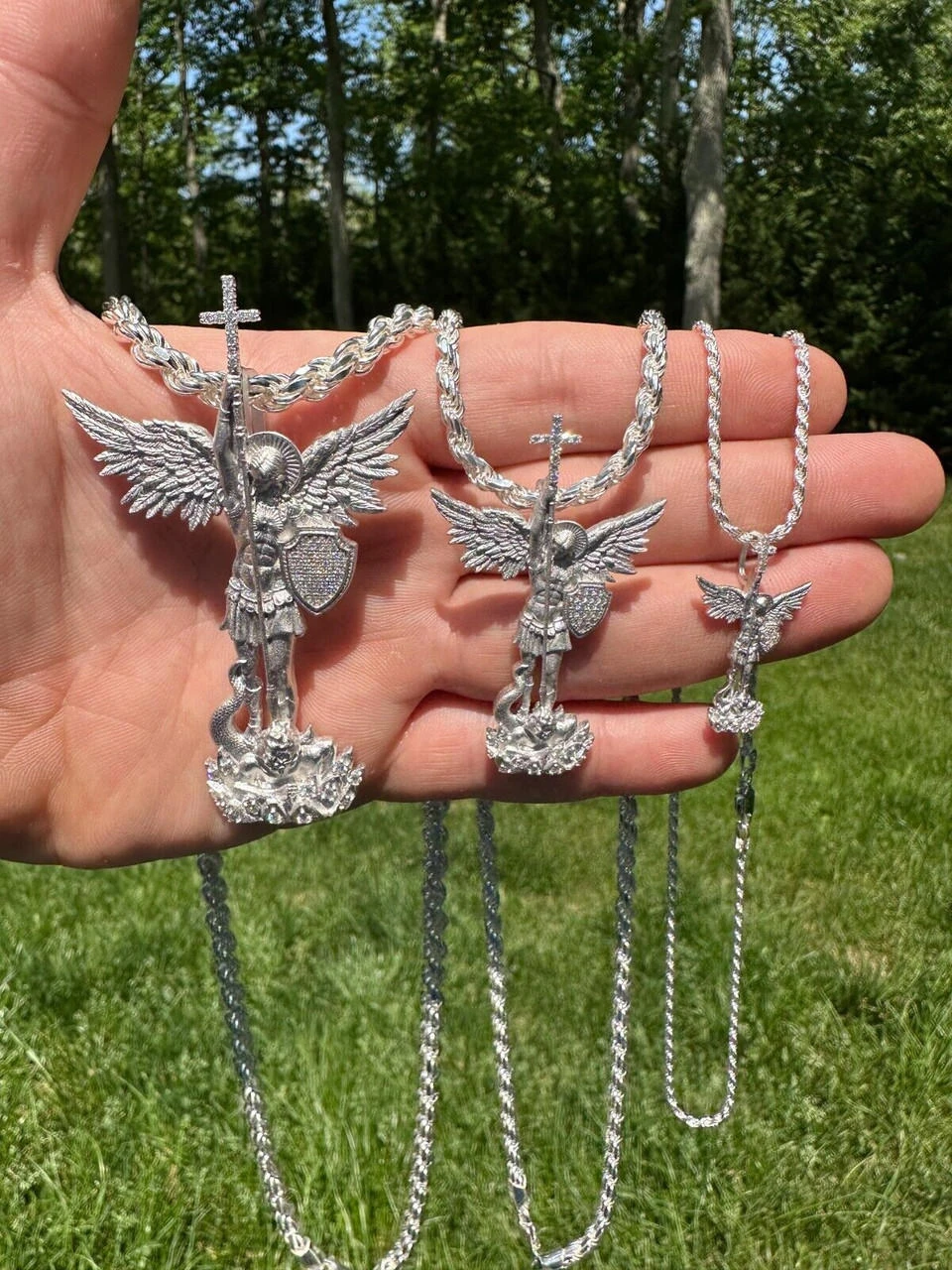 Real MOISSANITE Saint St Michael Slaying Dragon Archangel Pendant 925 Silver 21 Real MOISSANITE Saint St Michael Slaying Dragon Archangel Pendant 925 Silver - Image 19