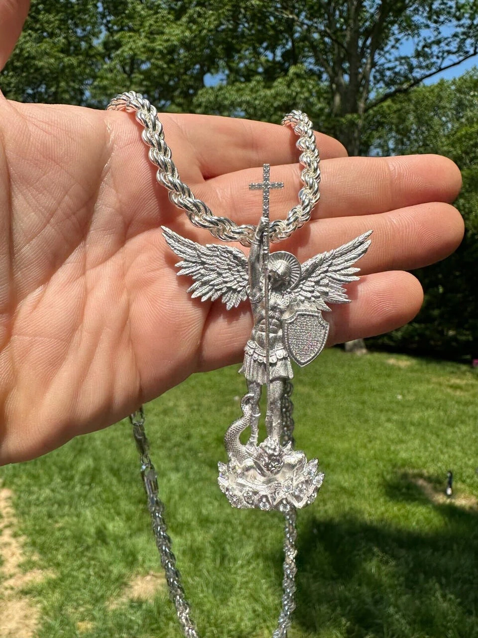 Real MOISSANITE Saint St Michael Slaying Dragon Archangel Pendant 925 Silver 11 Real MOISSANITE Saint St Michael Slaying Dragon Archangel Pendant 925 Silver - Image 9