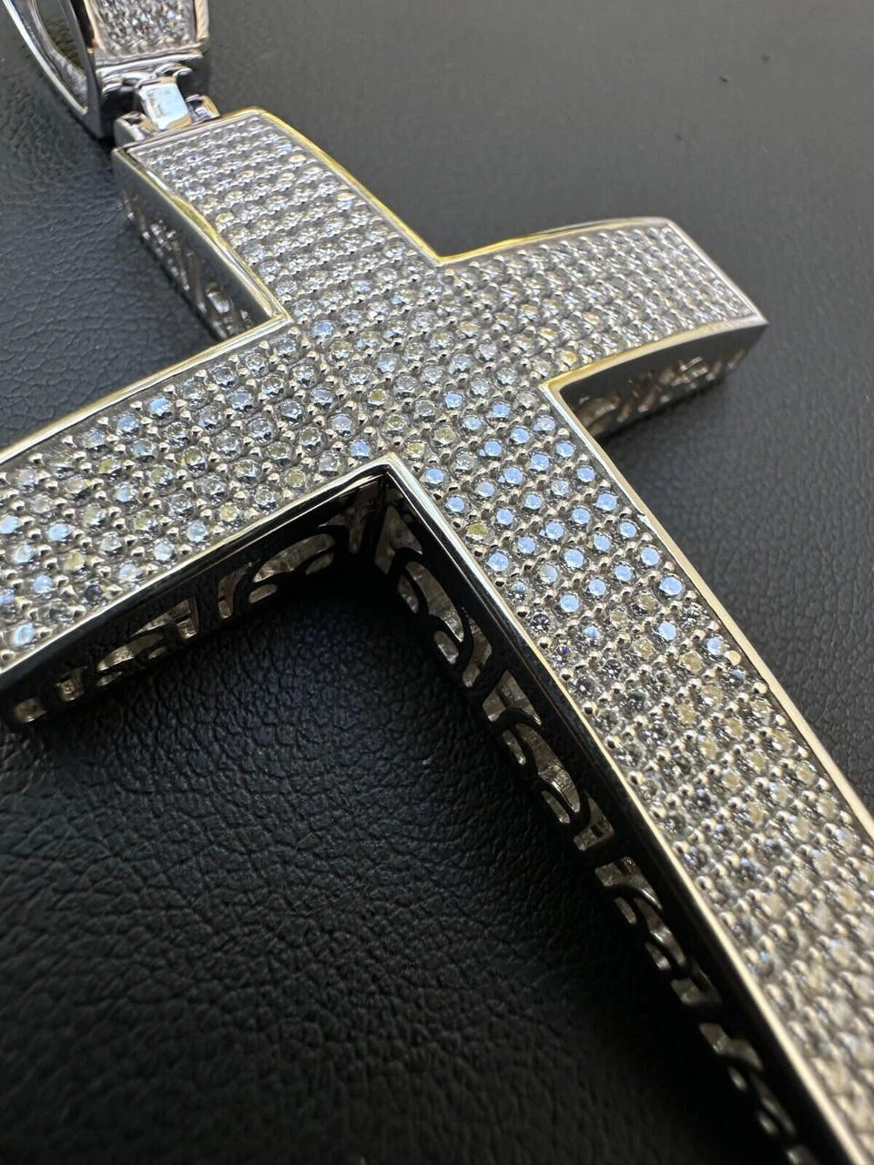 Solid 10k White Gold 3ct VVS Moissanite Cross Pendant Necklace 19g Mens Large 2" 19 Solid 10k White Gold 3ct VVS Moissanite Cross Pendant Necklace 19g Mens Large 2" - Image 17