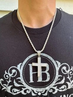Solid 10k White Gold 3ct VVS Moissanite Cross Pendant Necklace 19g Mens Large 2" 33 Solid 10k White Gold 3ct VVS Moissanite Cross Pendant Necklace 19g Mens Large 2" -Harlem Bling Shop hip hop solid 10k white gold 3ct vvs moissanite cross pendant necklace 19g mens large 2 67651.1693789845