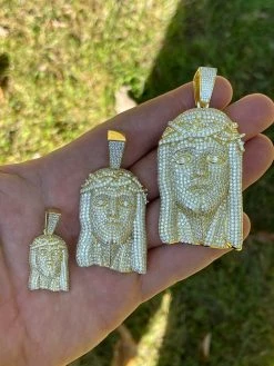14k Gold Vermeil Fully Iced MOISSANITE Jesus Piece Pendant Pass Diamond Tester 21 14k Gold Vermeil Fully Iced MOISSANITE Jesus Piece Pendant Pass Diamond Tester -Harlem Bling Shop italiano silver inc 14k gold vermeil fully iced moissanite jesus piece pendant pass diamond tester 57868.1664390840
