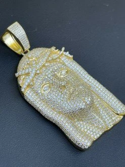 14k Gold Vermeil Fully Iced MOISSANITE Jesus Piece Pendant Pass Diamond Tester 25 14k Gold Vermeil Fully Iced MOISSANITE Jesus Piece Pendant Pass Diamond Tester -Harlem Bling Shop italiano silver inc 14k gold vermeil fully iced moissanite jesus piece pendant pass diamond tester 79431.1664395655