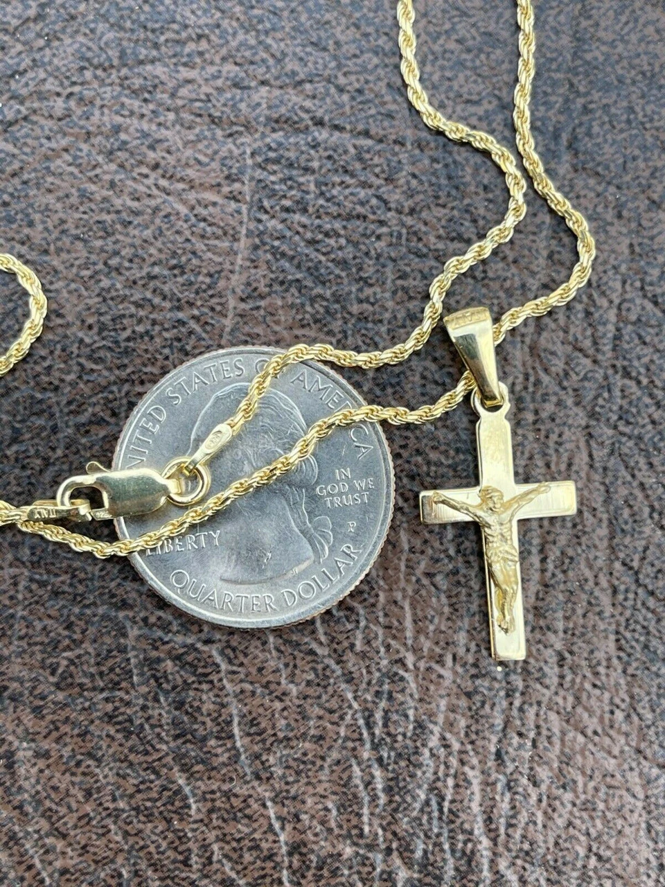 925 Sterling Silver Plain Gold Cross Jesus Crucifix Pendant Necklace Small 1" 11 925 Sterling Silver Plain Gold Cross Jesus Crucifix Pendant Necklace Small 1" - Image 9