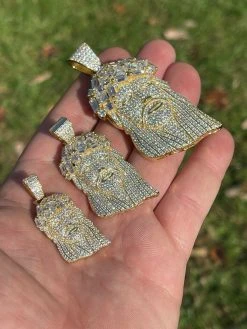 Iced Baguette MOISSANITE Gold Jesus Piece Pendant Pass Diamond Test Out Hip Hop 18 Iced Baguette MOISSANITE Gold Jesus Piece Pendant Pass Diamond Test Out Hip Hop -Harlem Bling Shop italiano silver inc iced baguette moissanite gold jesus piece pendant pass diamond test out hip hop 97277.1664355097