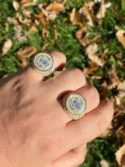 Men's 14k Gold Over Solid 925 Sterling Silver Big Diamond Solitaire RING Pinky 16 Men's 14k Gold Over Solid 925 Sterling Silver Big Diamond Solitaire RING Pinky -Harlem Bling Shop italiano silver inc mens 14k gold over solid 925 sterling silver big diamond solitaire ring pinky 81422.1664387411