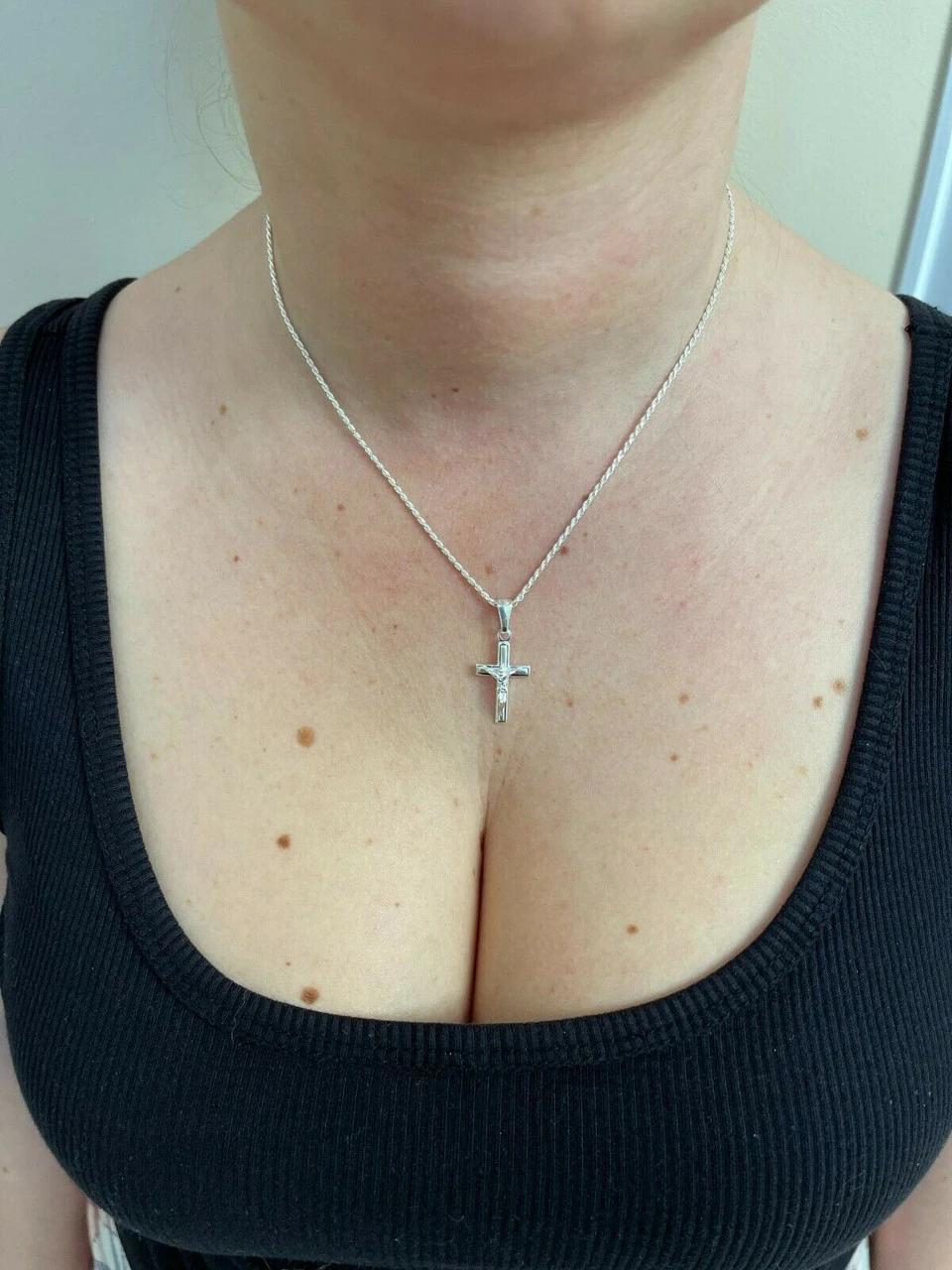 Mens Ladies Real 925 Silver Plain Gold Cross Crucifix Pendant Necklace Small 1" 8 Mens Ladies Real 925 Silver Plain Gold Cross Crucifix Pendant Necklace Small 1" - Image 6