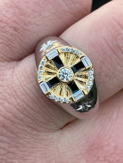 Men's Solid 925 Sterling Silver W. 14k Gold Solitaire Diamond Cut Iced Star Ring