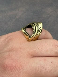 Real 14k Gold Over 925 Sterling Silver Mens Great White Shark Teeth JAWS Ring -Harlem Bling Shop italiano silver inc real 14k gold over 925 sterling silver mens great white shark teeth jaws ring 38366.1664378398