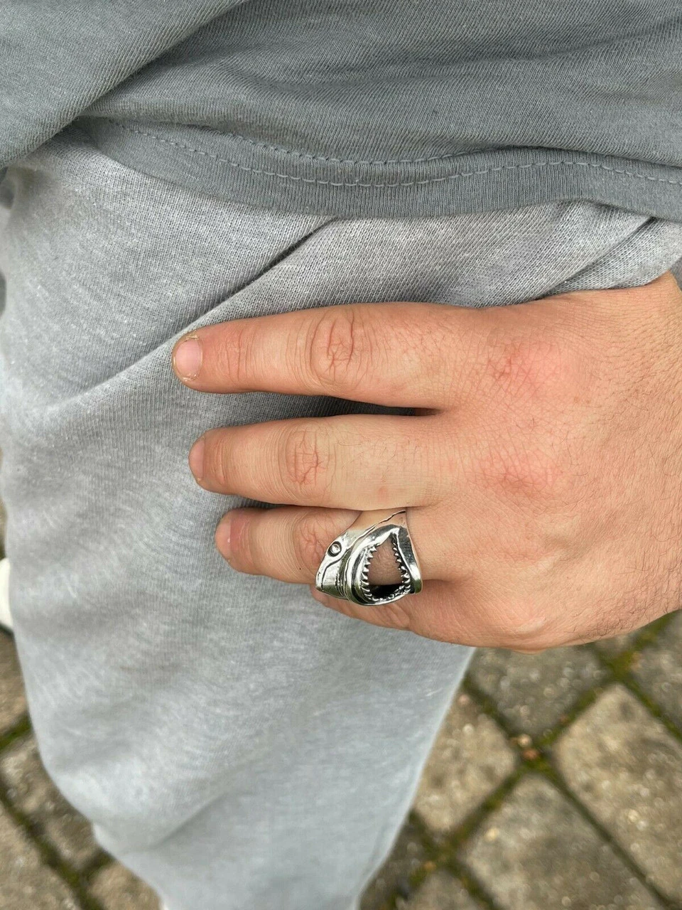 Real 925 Sterling Silver Mens Great White Shark JAWS Ring Size 7 8 9 10 11 12 13 10 Real 925 Sterling Silver Mens Great White Shark JAWS Ring Size 7 8 9 10 11 12 13 - Image 8