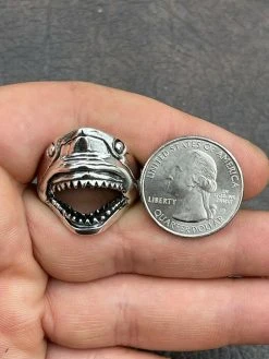 Real 925 Sterling Silver Mens Great White Shark JAWS Ring Size 7 8 9 10 11 12 13 24 Real 925 Sterling Silver Mens Great White Shark JAWS Ring Size 7 8 9 10 11 12 13 -Harlem Bling Shop italiano silver inc real 925 sterling silver mens great white shark jaws ring size 7 8 9 10 11 12 13 95130.1664373196
