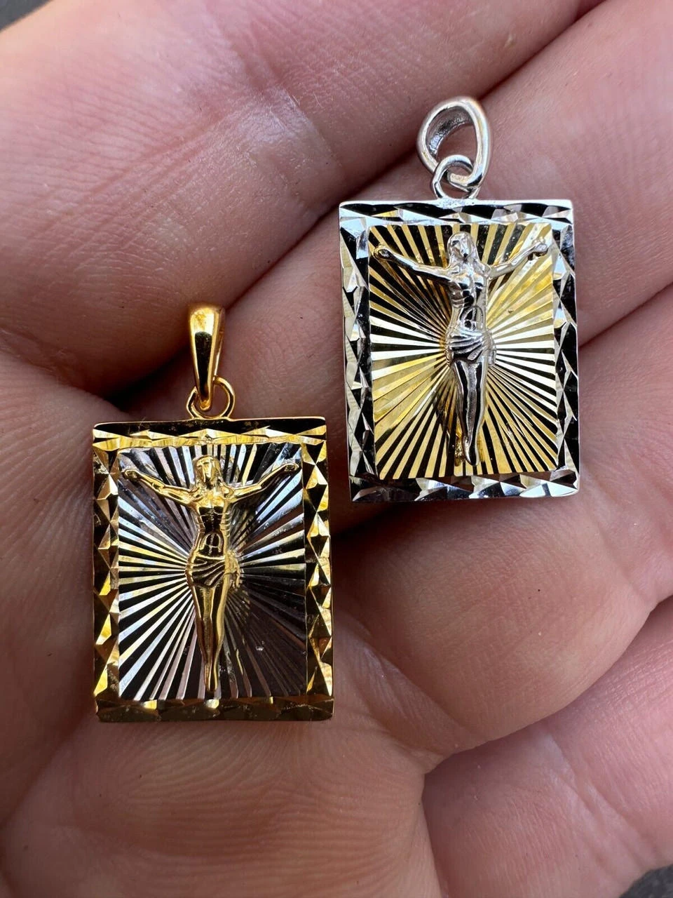 Real Solid 925 Silver / Plain Gold Plated Cross Jesus Medallion Pendant Necklace 16 Real Solid 925 Silver / Plain Gold Plated Cross Jesus Medallion Pendant Necklace - Image 14